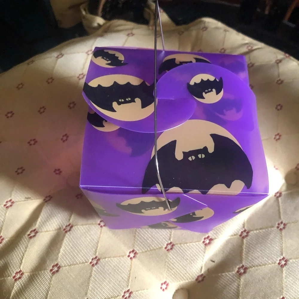 2005 Batman Plastic Chinese Take Out Box w Handle